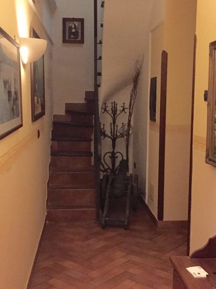 B&B Conte Cavour Наполи Екстериор снимка